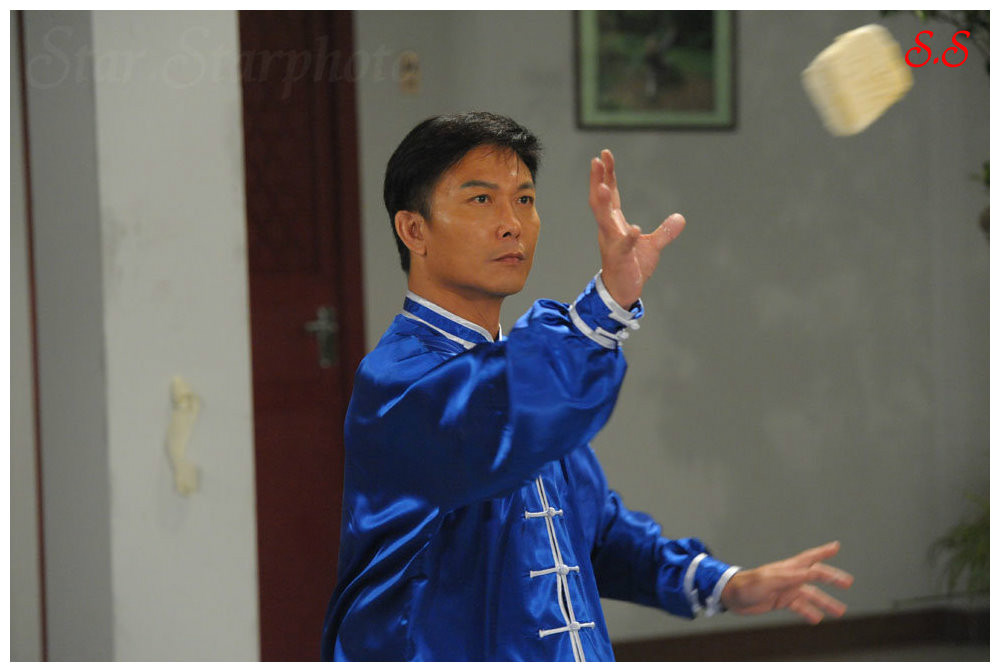 lemmaid="7051877">香港电视广播有限公司 /a>出品的时装励志电视剧