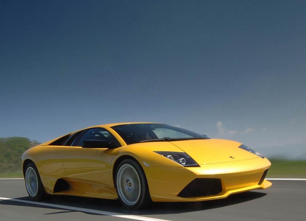  p>兰博基尼murcielago是一款双门双座 a target="_blank" href="