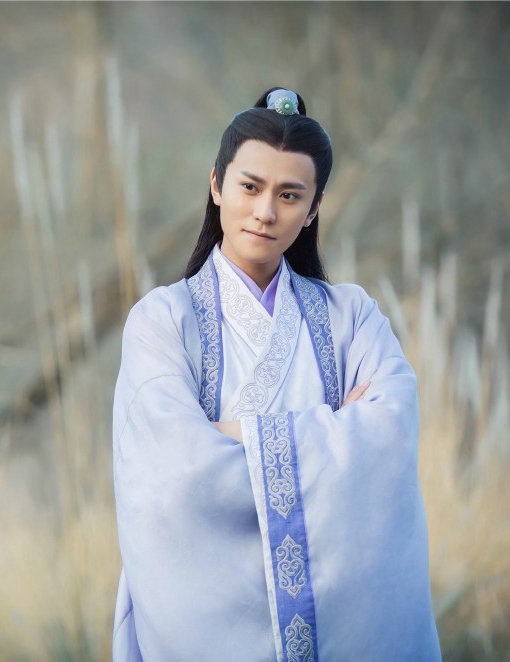  p>秦俊杰,1991年9月1日出生于福建省厦门市,中国内地影视男演员.