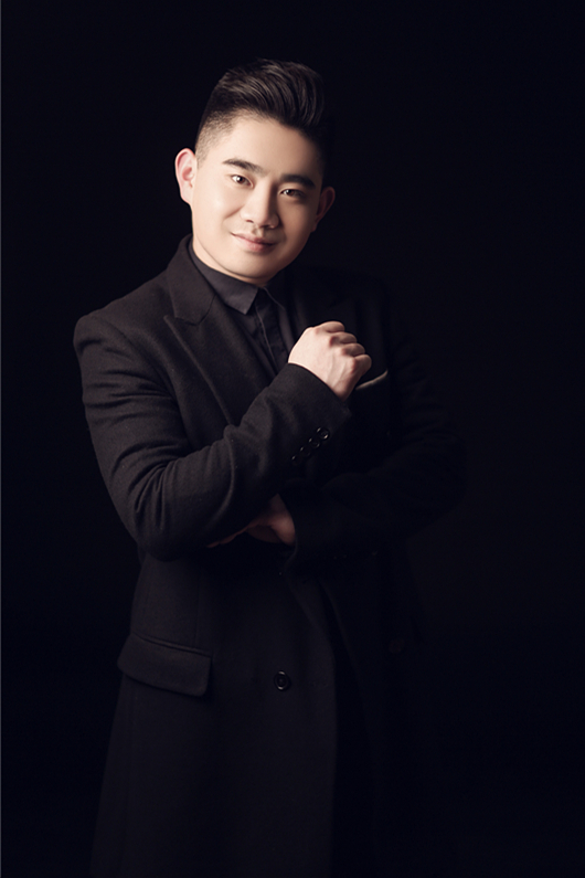 口技演员,歌手,喜剧演员