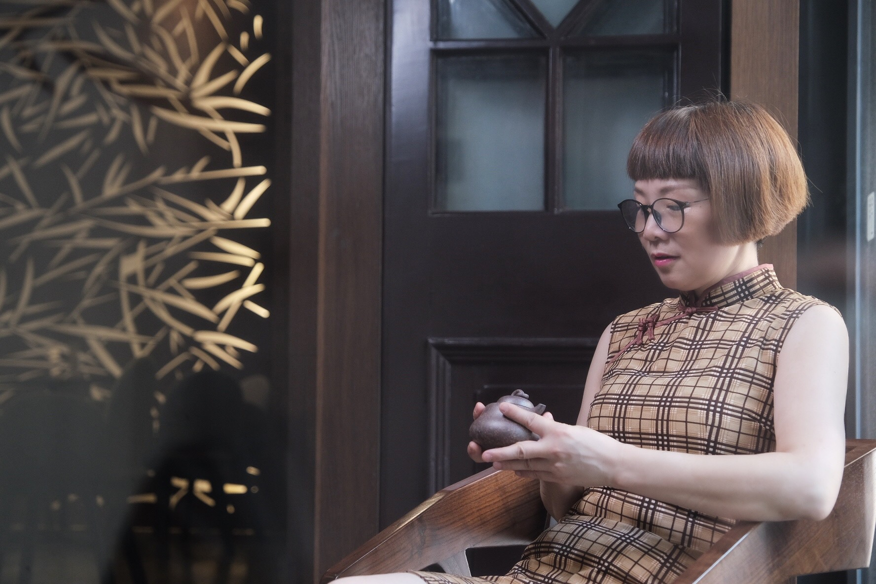 李凤,女,1968年出生