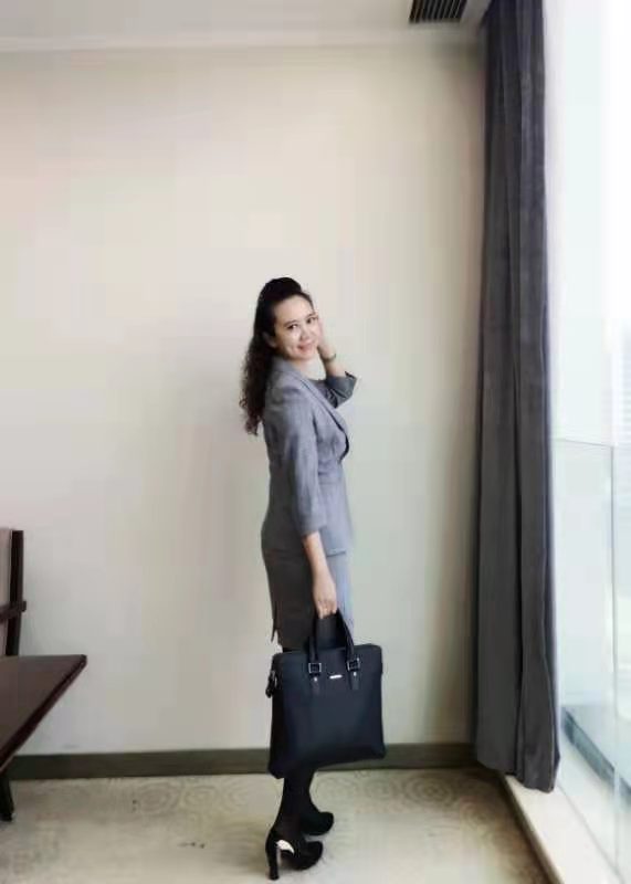  p data-id="gnaugbs8jp">杨艳玲律师,女,北京市盈科(郑州)律师事务所