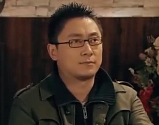 bf3">杜俊,电视剧《 a target="_blank" href="/item/爱情公寓/17434"