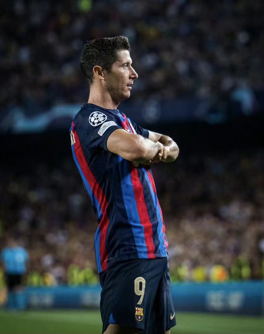  p>罗伯特·莱万多夫斯基(robert lewandowski),1988年8月21日出生于