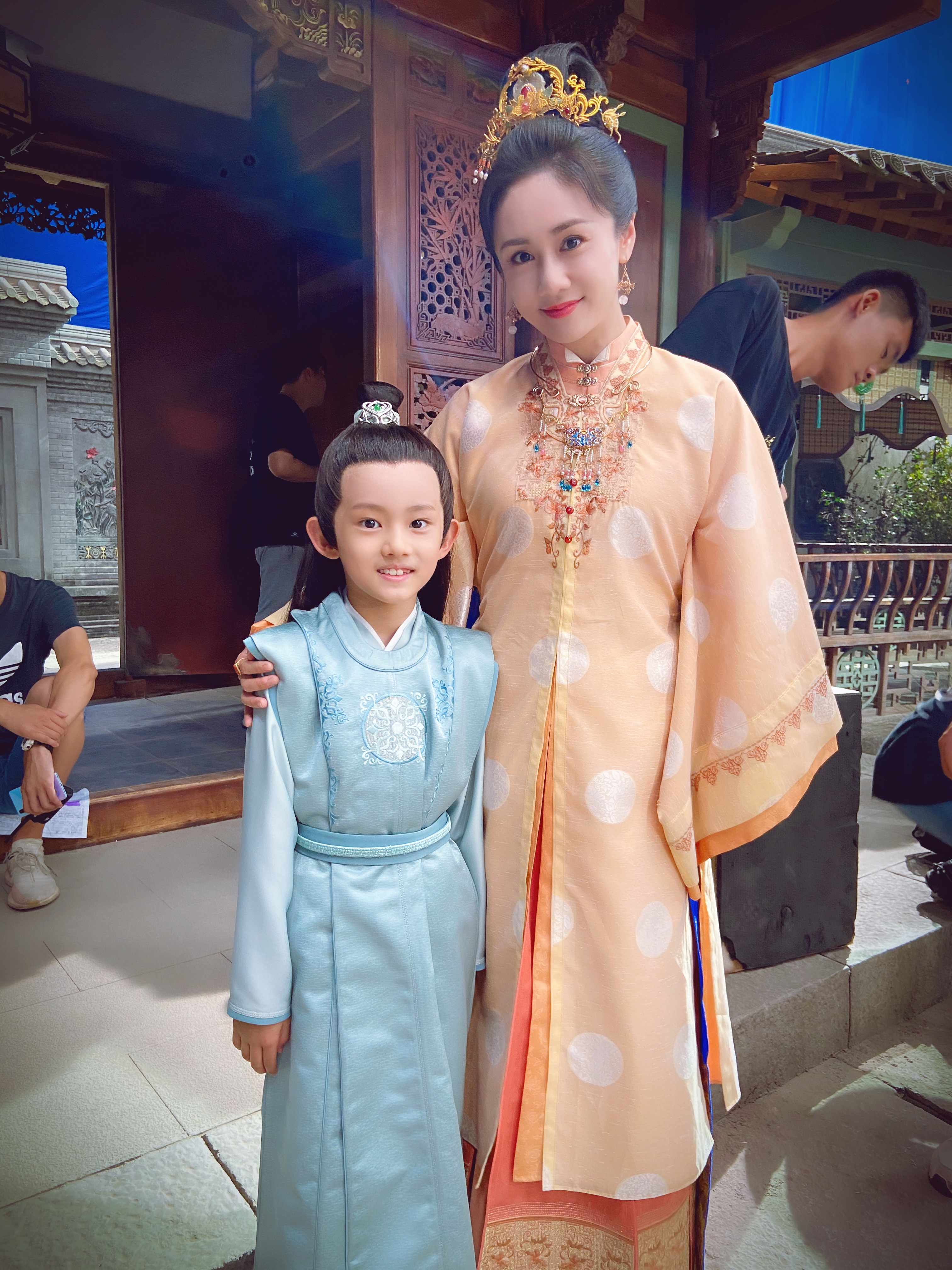 2izv9tor7bn">傅铂涵,2012年5月16日出生于北京市,中国内地影视男演员