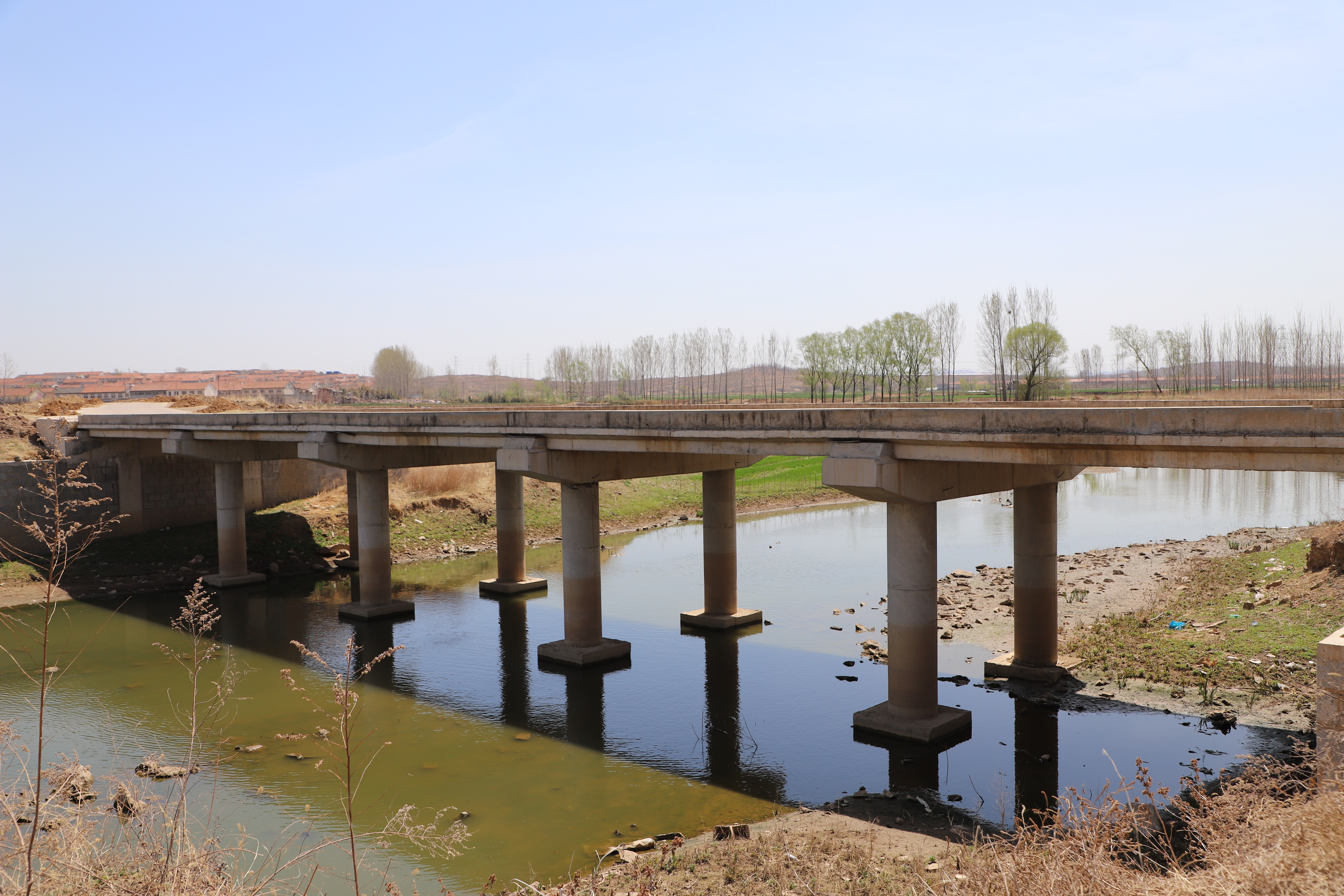  p>五处渡,有时也作伍处渡,是位于山东省烟台莱阳市照旺庄镇的一个