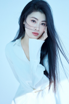 栾烜_百度百科