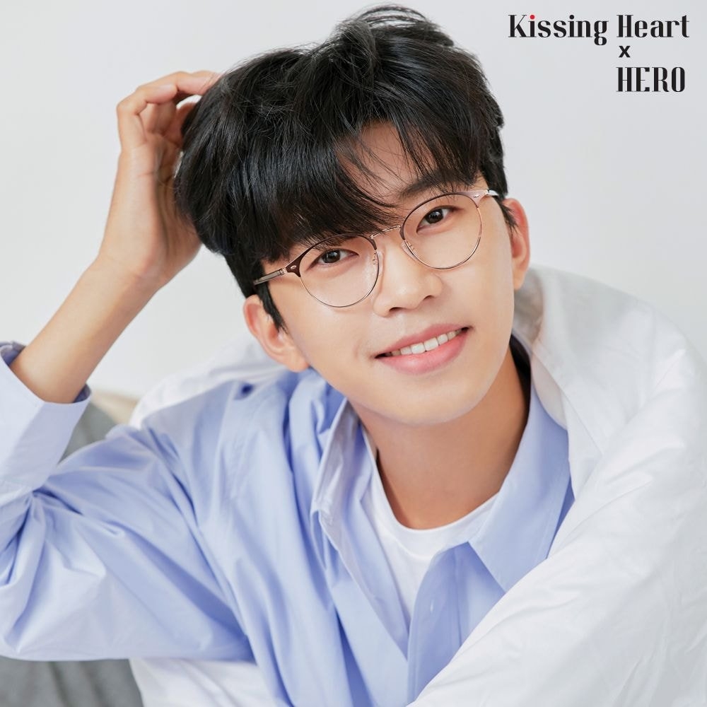  p>林英雄(         ),1991年6月16日出生于