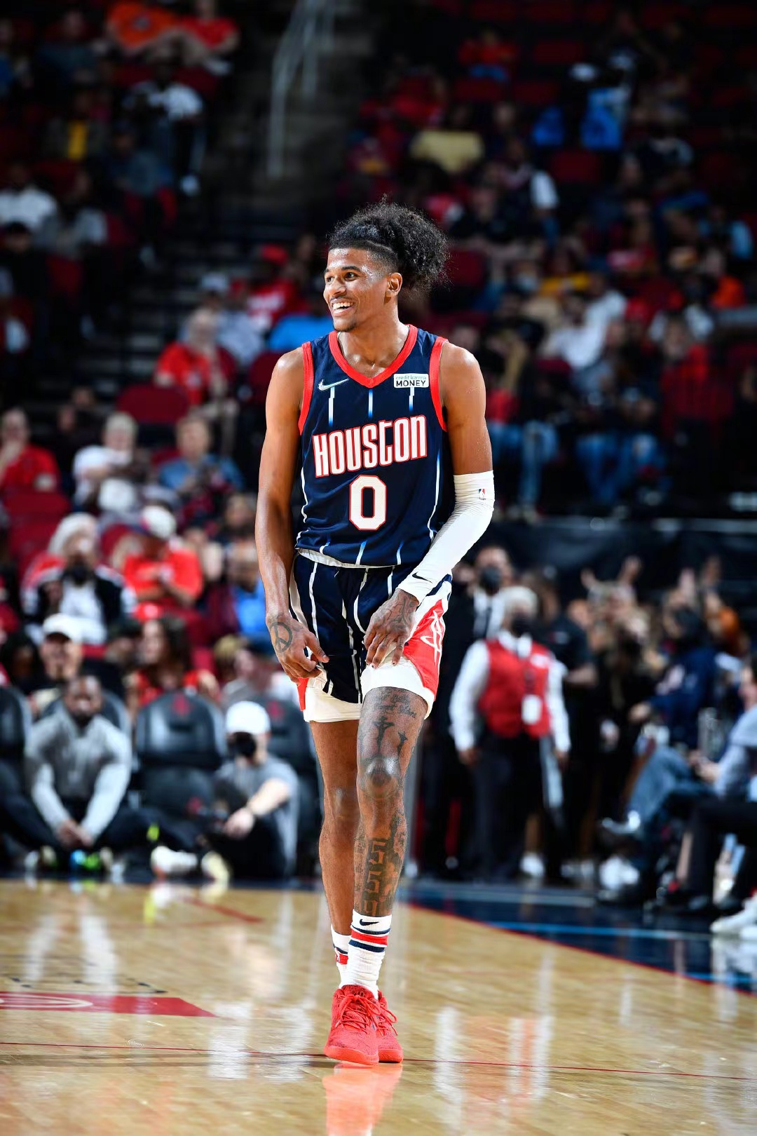  p data-id="2gmydl4ptp0">杰伦·格林(jalen green),2002年2月9日