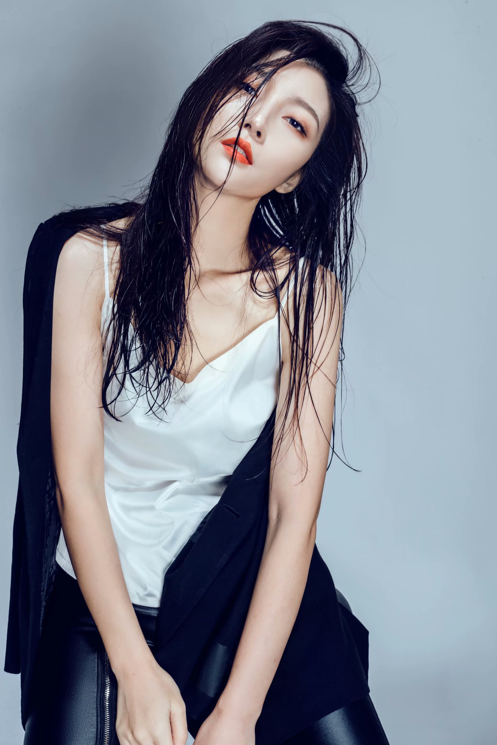 杨小曼个人资料(云菲菲现任老公是谁) - 艾利百科生活网