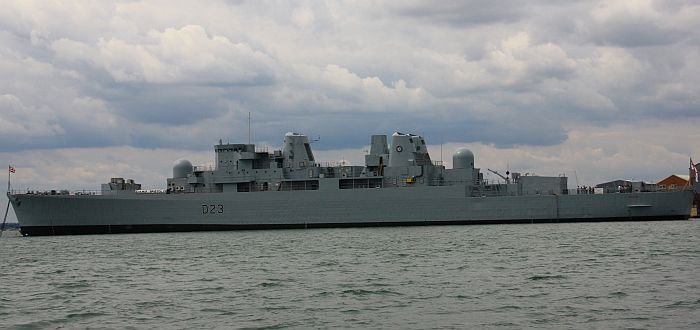  p>布里斯托尔号导弹驱逐舰属于 a target="_blank" href="/item/英国