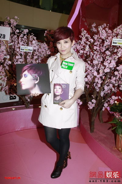  p>梁静茹(fish leong),本名梁翠萍,1978年6月16日出生于马来西亚