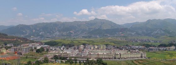  p data-id="gnxac4b59a">鲁塘镇隶属湖南省郴州市 a target="_blank"