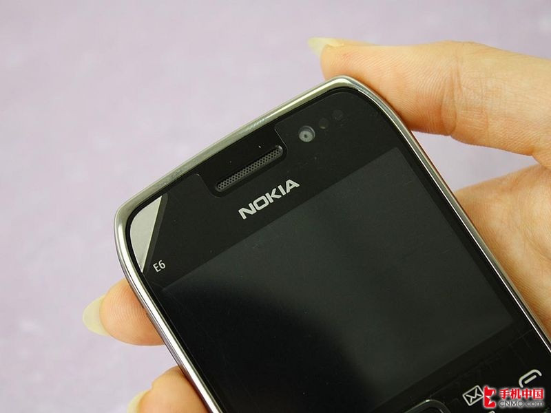  p>诺基亚一款于2011年上市的经典全键盘手机.