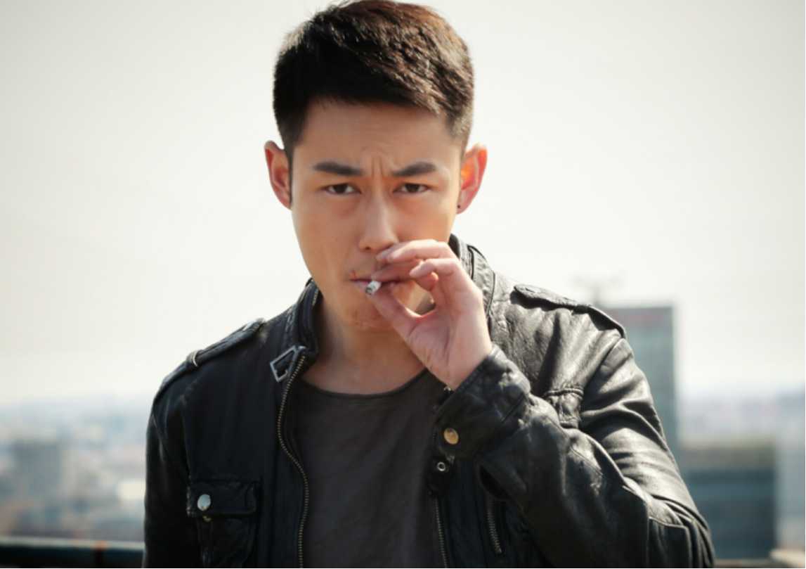 1989年6月9日出生于四川省成都市,中国内地影视男演员,毕业于中央戏剧