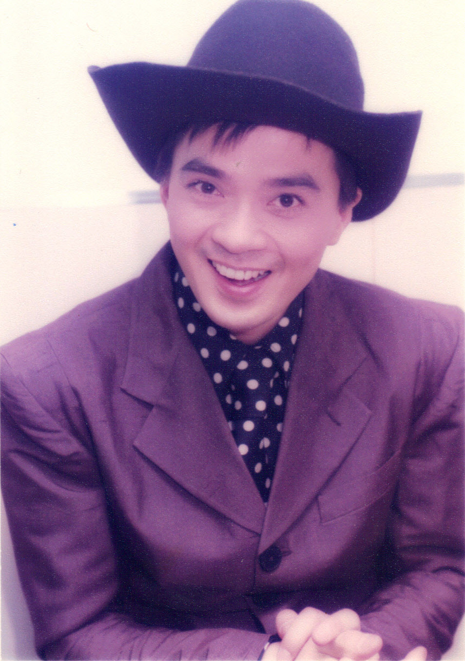  p>黄耀明(anthonywong),1962年6月16日生于中国 a target="_blank"