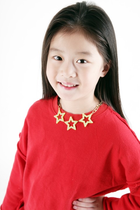  p>李娜润(         ,lee na yoon),2007年