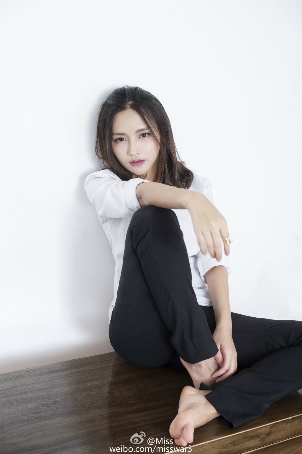  p>韩懿莹,游戏id:miss,1989年5月21日出生于四川省内江市,毕业于 a