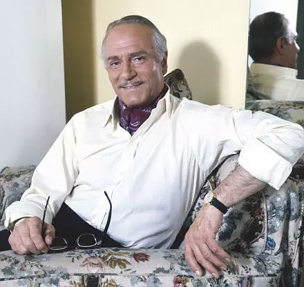  p>劳伦斯·奥利弗(laurence olivier,1907年5月22日—1989年7月11日)