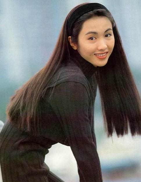  p>黎姿,1971年10月1日出生于中国香港,祖籍 a target="_blank" href=