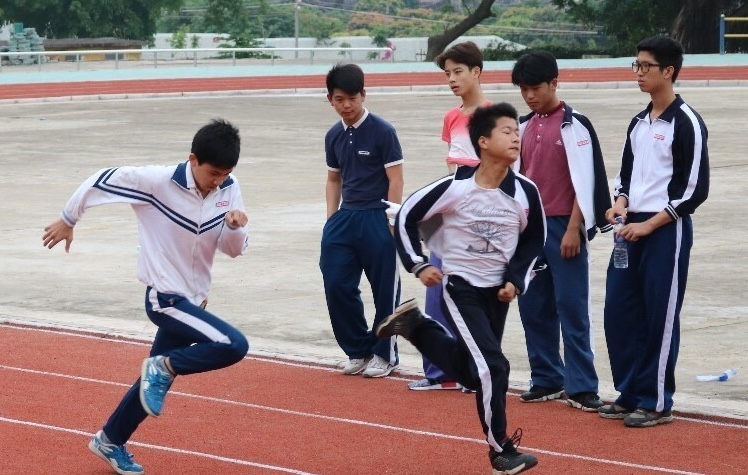 href="#" data-lemmaid="1841404">可塘镇 /a>凤山村南侧,距海丰县城