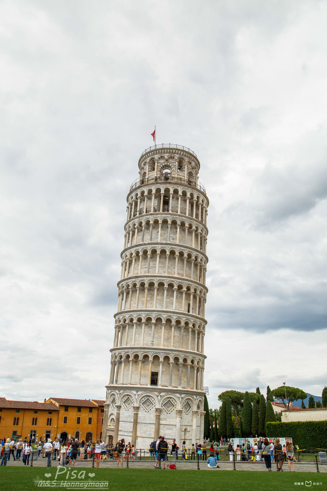 比萨斜塔