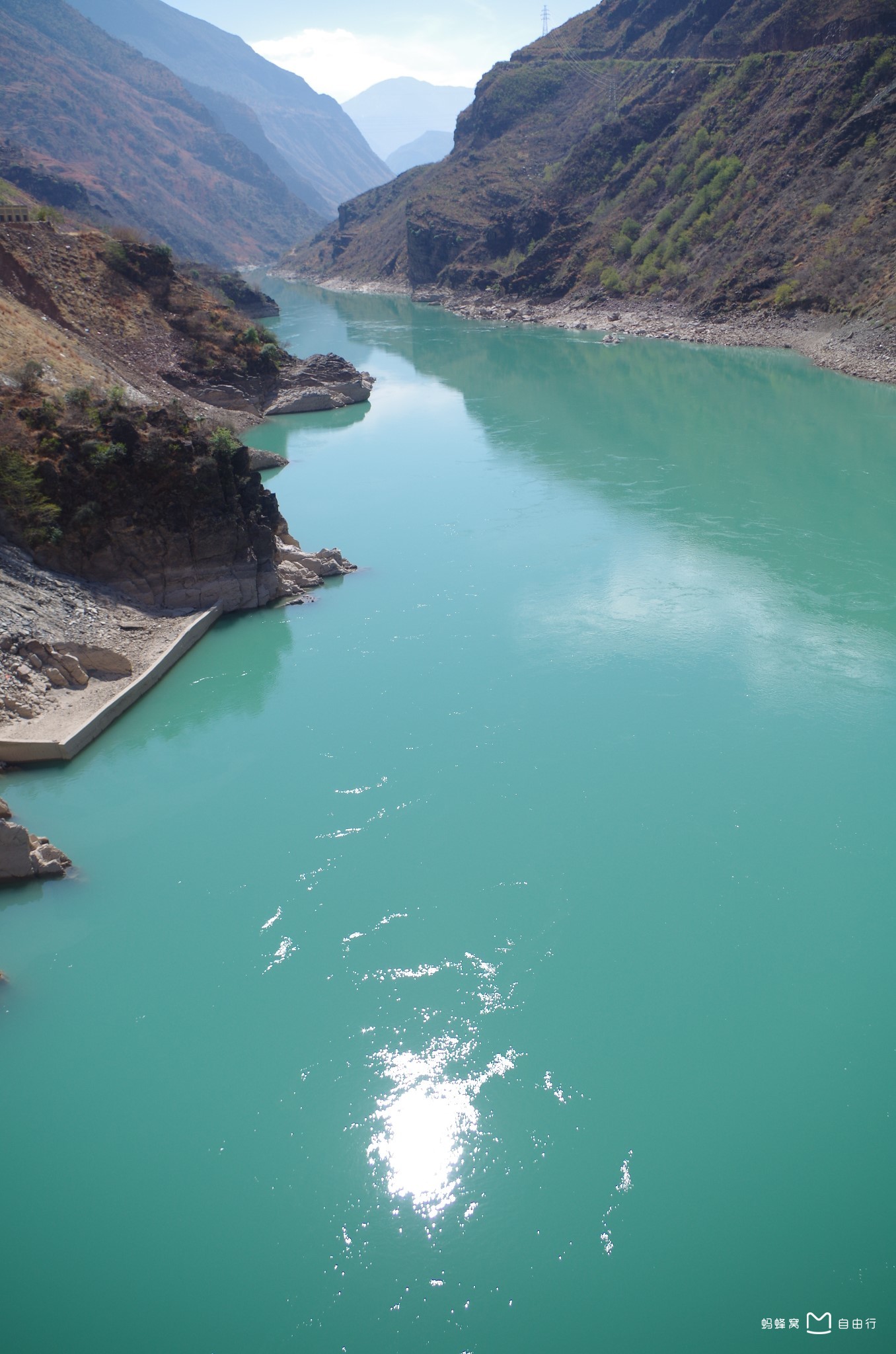 《金沙江中游河段水电规划报告》推荐的"一库八级"开发方案的第四个