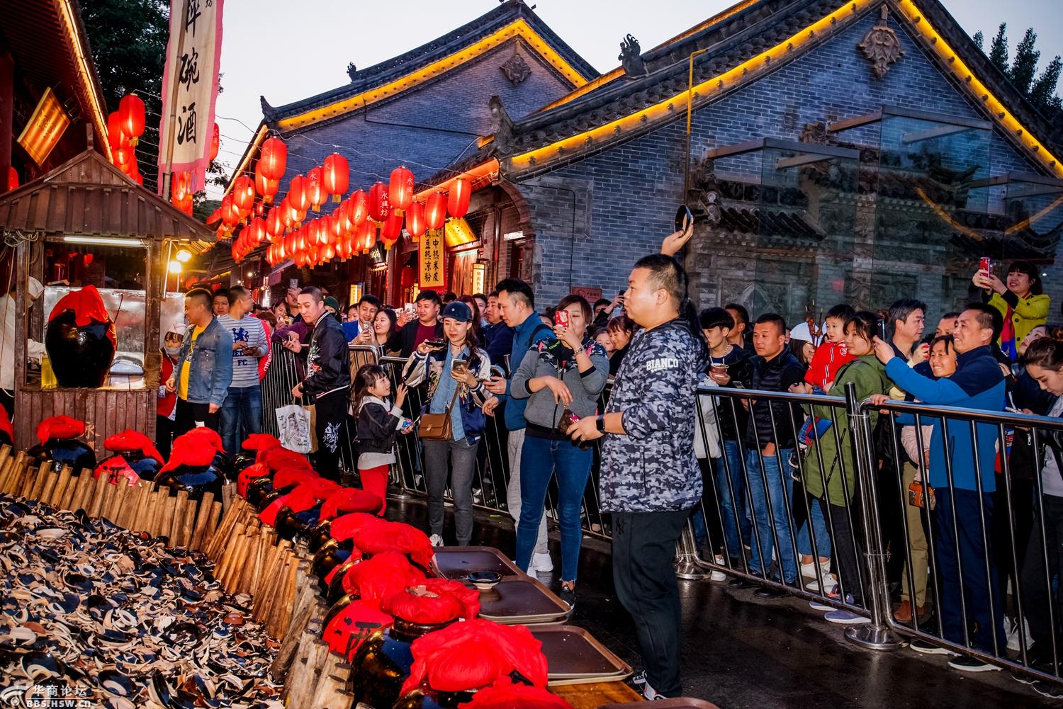 让西安变成网红城市的摔碗酒，有着什么样的来历？_百科TA说
