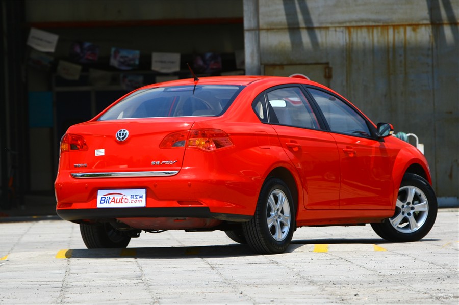  p>中华骏捷fsv是 a target="_blank" href="/item/华晨汽车/8070618"