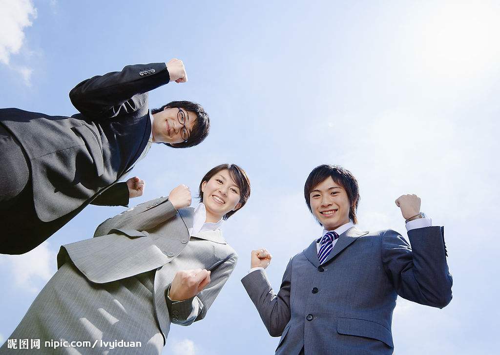 在职场中职场政治和个人能力同样密不可分,职场中的精英们个个有能力