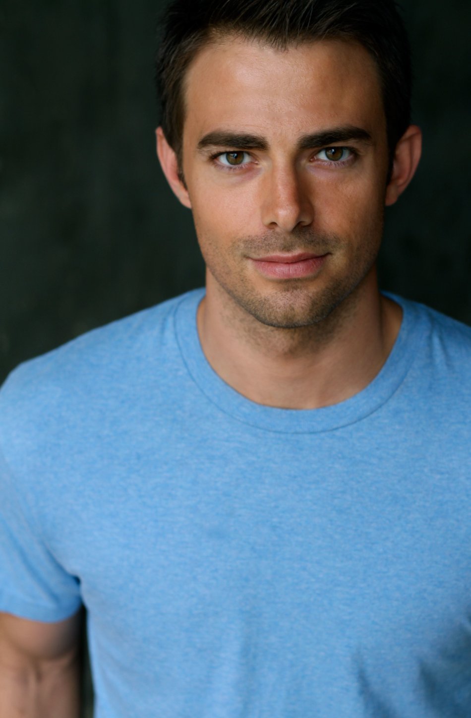 jonathan bennett) /i>,1981年6月10日在美国美国俄亥俄州rossford