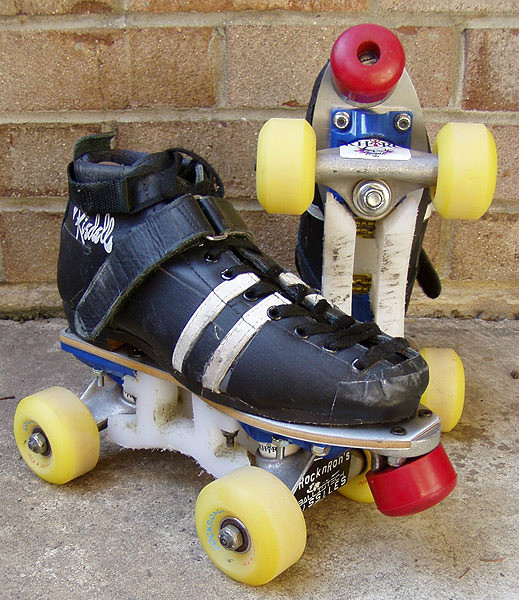  p data-id="gnwgyqr41q">双排轮滑(quad roller skating),全世界有