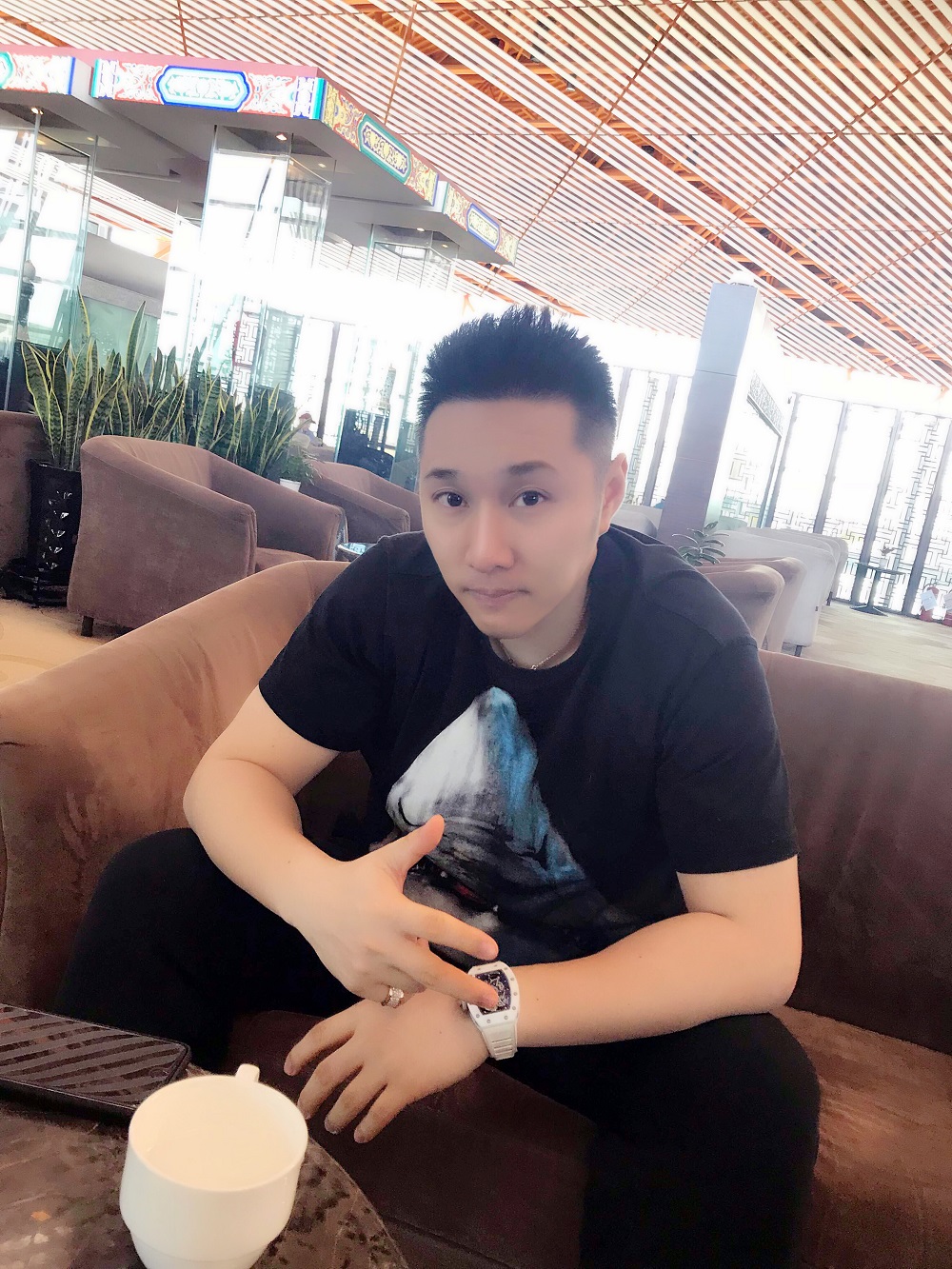  p>王凯峰,英文名jason_wang,1992年6月20出生于辽宁省 a href="#"