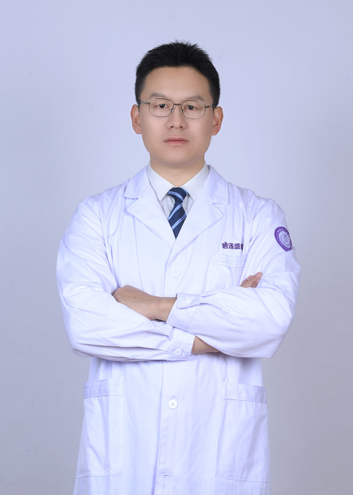  p>韩伟,男,植发医生,就职于:盛莲医疗美容,执业证书编码