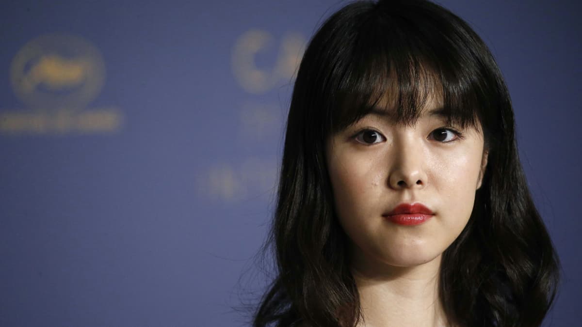唐田英里佳