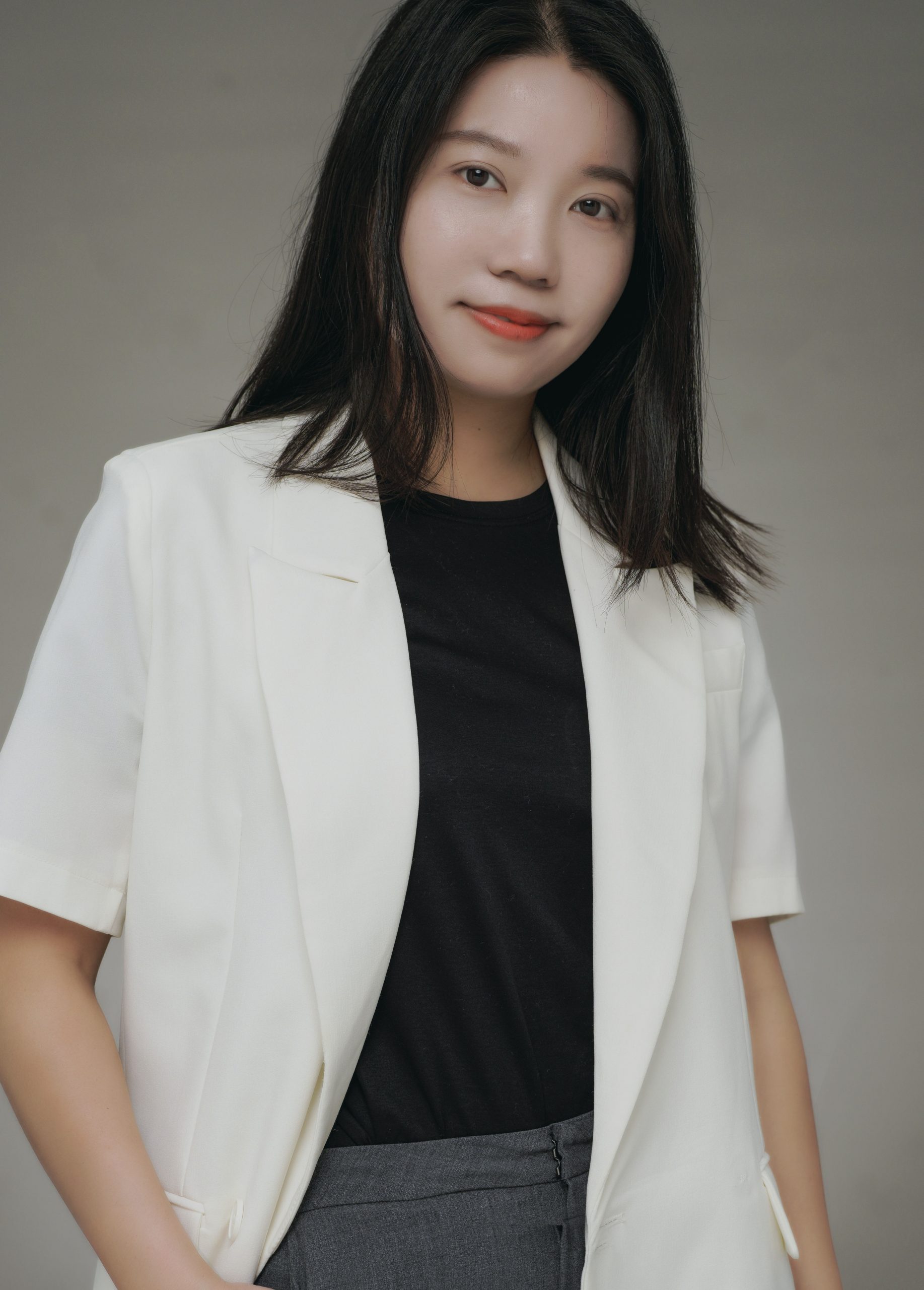 data-id="tldnlqf3jpsr">王颖,国籍中国,重庆城市科技学院教师,艺术学