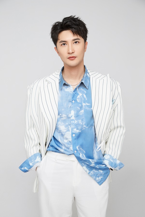 class="ref" data-ctrid="u4srqtshbhef">吴晓东,演员,出生于福建福州