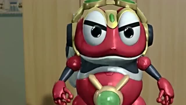 小宝,男,13岁,别名是蛙王酷宝,是国产特摄