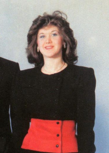 blank" href="/item/哈菲兹·阿萨德/4713288"