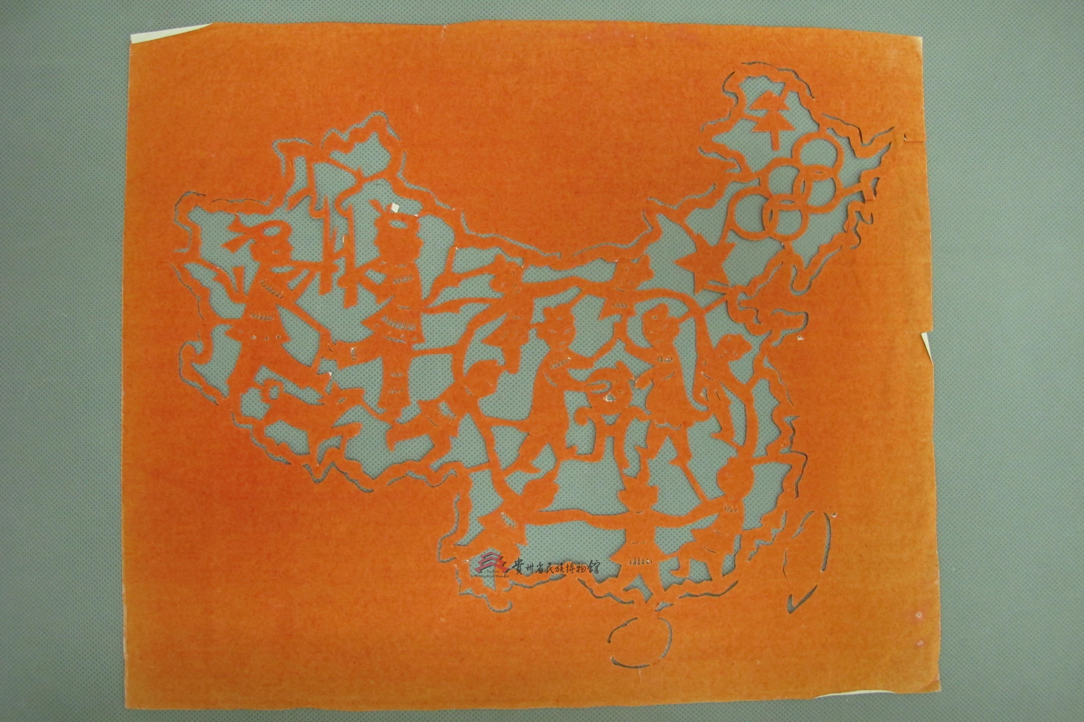 当代施秉苗族中国地图剪纸