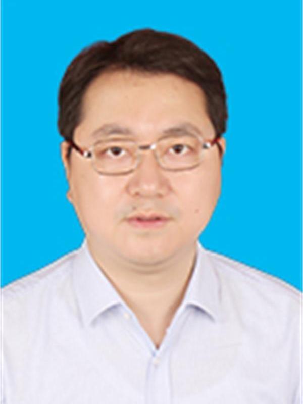  p>张全科,男,汉族,四川绵竹人,硕士研究生,中共党员,2000年7月参加