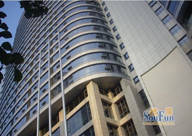  p data-id="gnyu7dsjli">中建工行广场位于武汉最繁华的中心地段,是