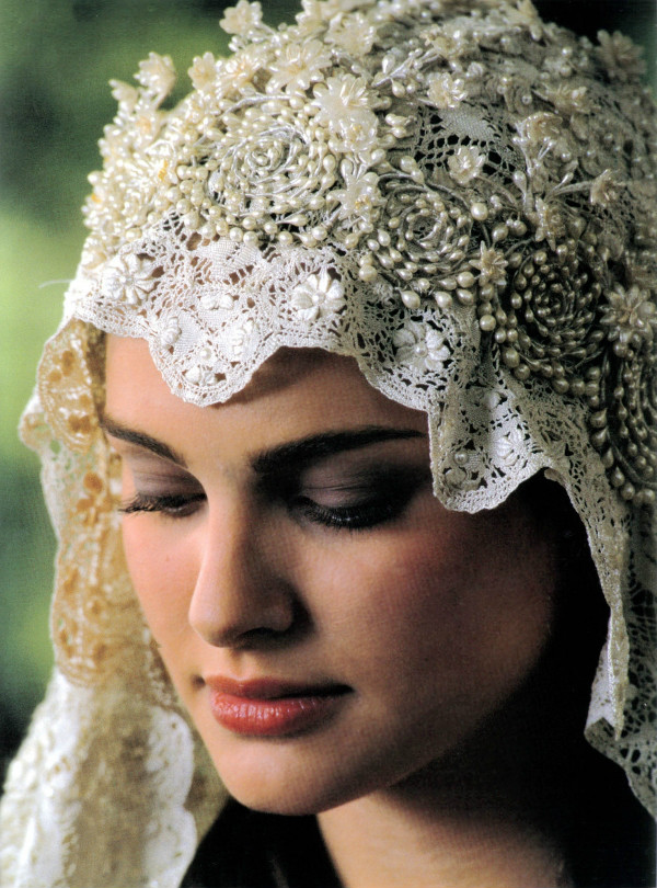  p>帕德梅·阿米达拉,全名为帕德梅·纳贝里·阿米达拉[padmé