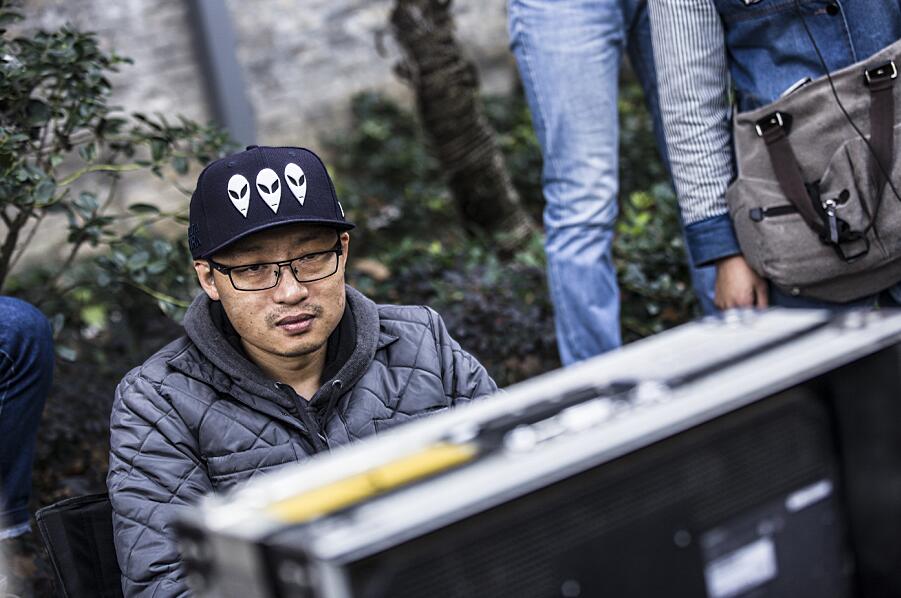  p>梁栋,艺名葡桃,1981年9月20日出生于大连,导演,编剧,原创音乐人.