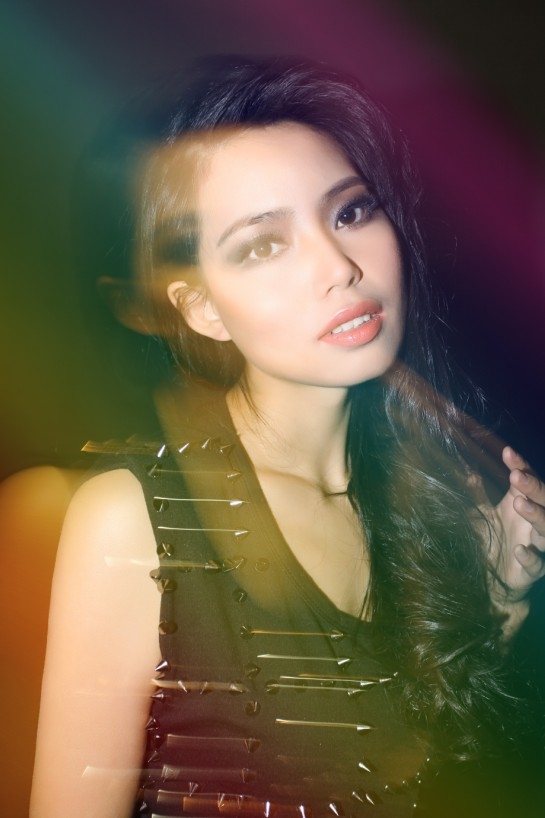  p>高红出生于一个知识分子家庭,2010年还在上高中