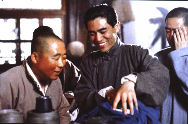  p>《老店》是南海影业公司,上海天马影业公司,中国电影发行放映公司