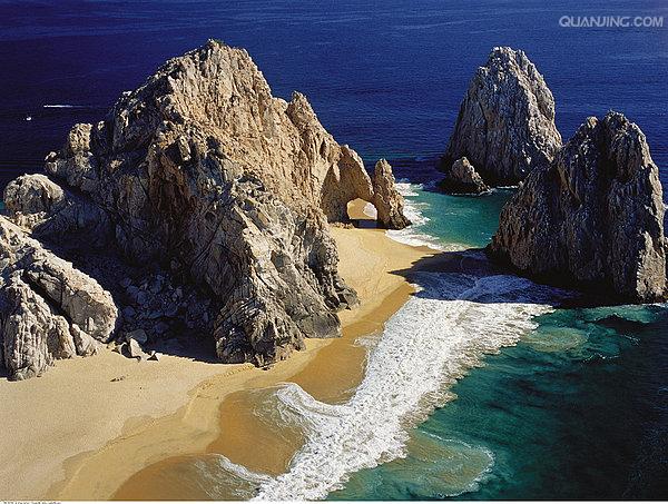 p>太平洋(pacific ocean)是世界上最大,最深,边缘海和岛屿最多的大洋