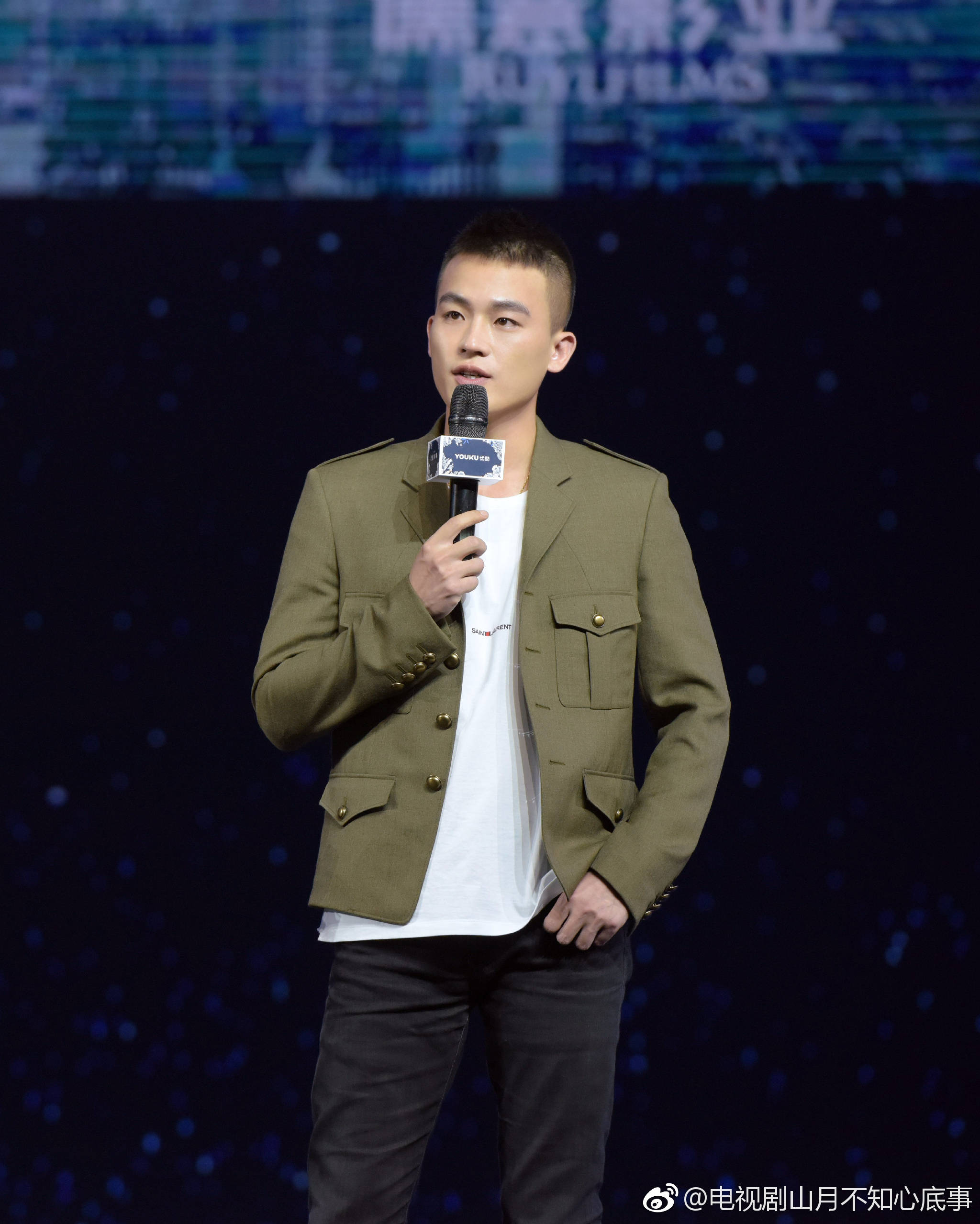  p>《山月不知心底事》是由 a target="_blank" href="/item/余淳