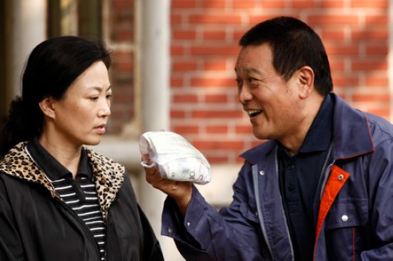  p>《人到四十》是一部家庭情感剧.