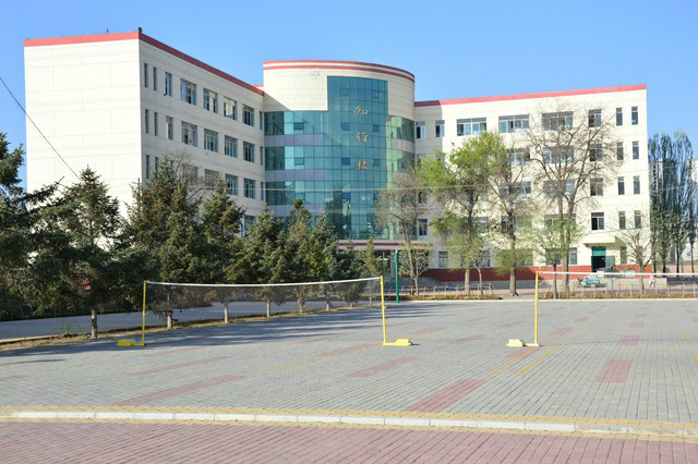  p data-id="gnzo9qvtvr">甘肃省定西市第一中学(gansu dingxi no.